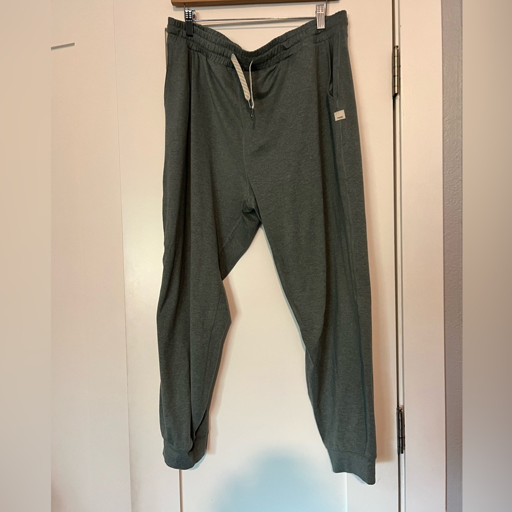 Vuori Jogger Pants